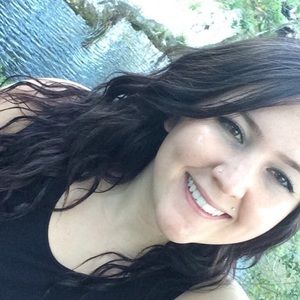 Meet your Posher, Bridgette